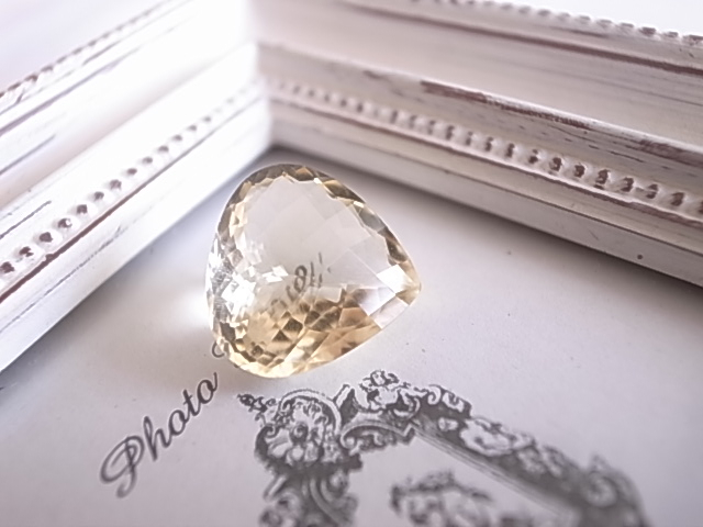 シトリン カット入り ルース 天然石 - 画像 (3)