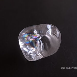 レインボークリスタル　アイリスクォーツ　ブラジル産　24ｇ タンブル