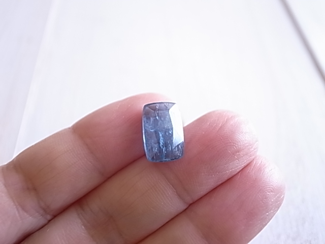 カイヤナイト カット入り ネパール産 ルース 天然石 - 画像 (5)