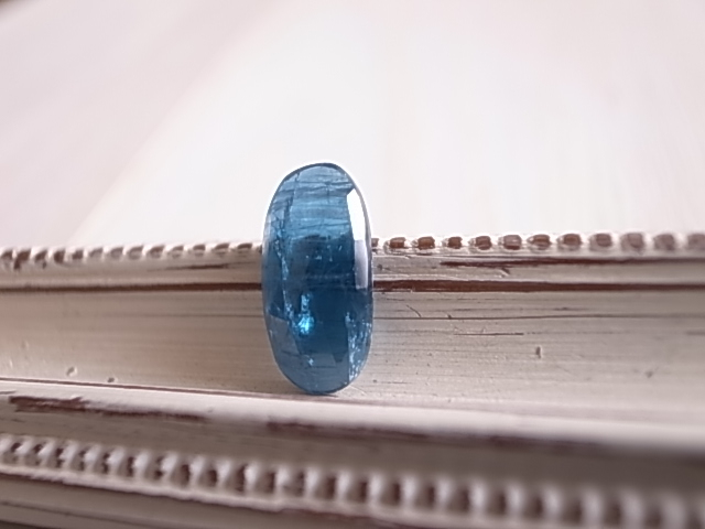 カイヤナイト カット入り ネパール産 ルース 天然石 - 画像 (3)