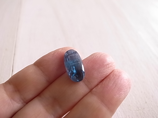 カイヤナイト カット入り ネパール産 ルース 天然石 - 画像 (7)