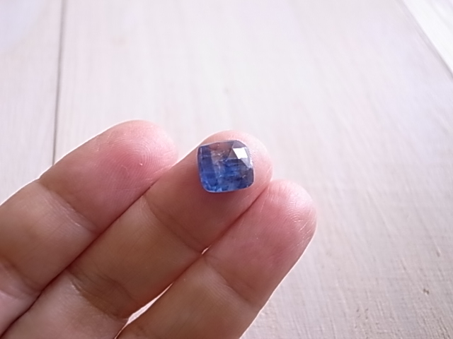 カイヤナイト カット入り ネパール産 プチサイズ ルース 天然石 - 画像 (6)