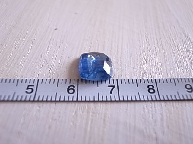 カイヤナイト カット入り ネパール産 プチサイズ ルース 天然石 - 画像 (7)