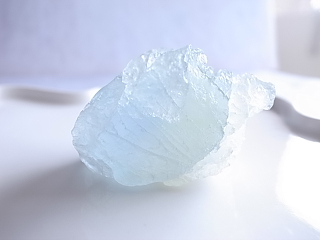 エッチド(蝕像)フローライト 発光 原石 80g