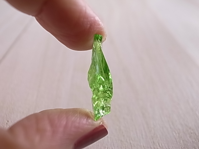 アンダラクリスタル マーリングリーン アメリカ・シェラネバダ産 - 画像 (6)