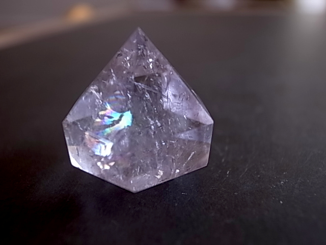 アメジストエレスチャル2 虹入り 六角柱 16g ブラジル産 ポイント